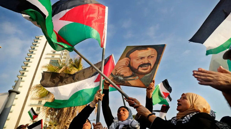 "نيويورك تايمز": لماذا يتحدث الكثير من الفلسطينيين والإسرائيليين عن مروان البرغوثي؟